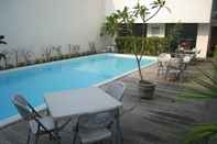 Swimming Pool Jangga House Bed & Breakfast