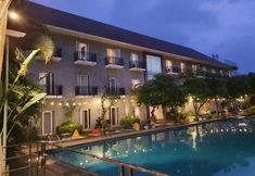 Swimming Pool 3 Batu Suki Resort & Hotel