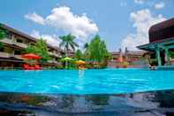 Swimming Pool Grand Legi Mataram