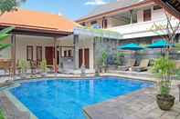 Swimming Pool Hotel Flamboyan