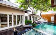 Kolam Renang 3 Bugan Villas