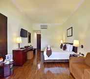 Bedroom 4 Grand Whiz Hotel Trawas Mojokerto