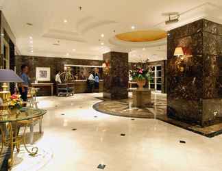 Lobi 2 Hotel California Jakarta