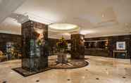 Lobby 7 Hotel California Jakarta