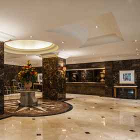 Lobby 1 Batavia Hotel & Serviced Apartments Jakarta, Ramayana Palmerah Hotels