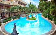Swimming Pool 5 Melasti Beach Resort and Spa