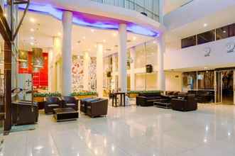 Lobi 4 Royal Hotel n' Lounge Jember