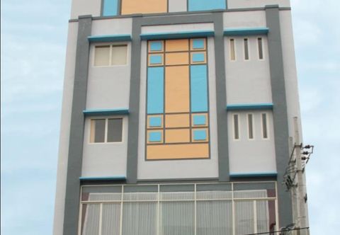 Exterior Luxpoint Hotel Baratajaya
