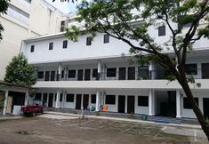Exterior 3 Surya