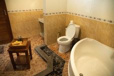 In-room Bathroom Alam Terrace Cottages