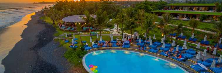 Lobby Hotel Komune and Beach Club Bali