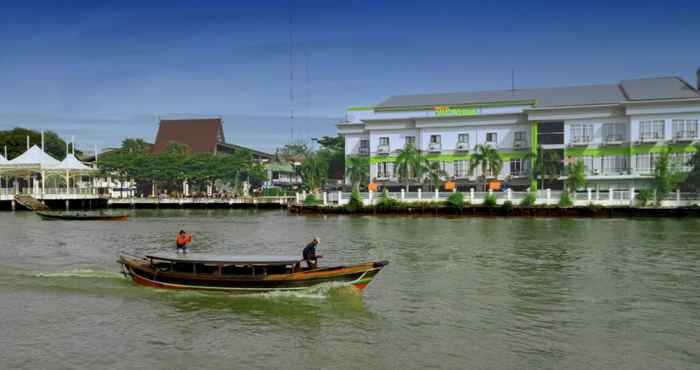 ภายนอกอาคาร Hotel Victoria River View