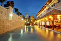 Swimming Pool The Grand Bali Park Hotel