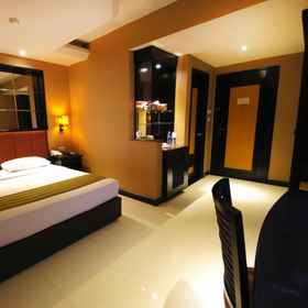 Bedroom 1 hotel tematik, Hotel Baywalk Mall