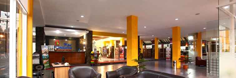 Lobi Pondok Jatim Park Hotel & Cafe'