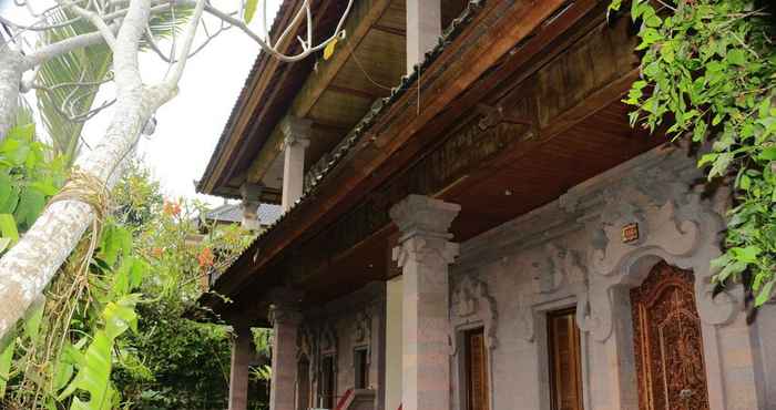 Lobby Uma Kutuh Bungalow