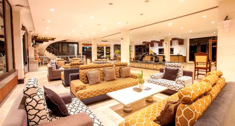 ロビー 2 The Beverly Hills Bali a Luxury Villas & Spa