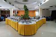 Bar, Cafe and Lounge Hotel Mariat Sorong