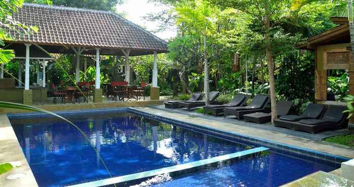 Swimming Pool Desa Nyima