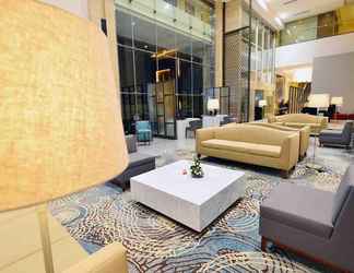 Lobby 2 Gumaya Tower Hotel Semarang