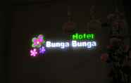 ภายนอกอาคาร 7 Hotel Bunga Bunga