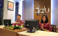 ล็อบบี้ 3 Hotel Dalu Semarang