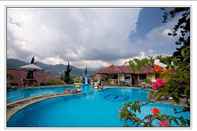 Swimming Pool Citra Cikopo Hotel & Family Cottages