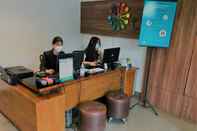 Lobby LeGreen Suite Pejompongan		