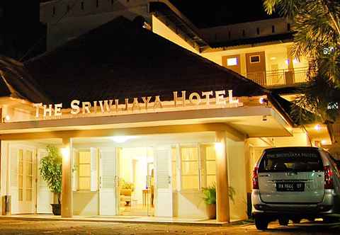 Bên ngoài The Sriwijaya Hotel Syariah