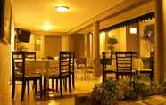 Restaurant 2 The Sriwijaya Hotel Syariah