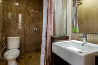 Toilet Kamar Plan B Hotel