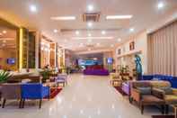 Lobby Daima Hotel Padang