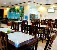 Restaurant 3 Belitong Inn