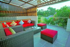 พื้นที่สาธารณะ Travis Villa