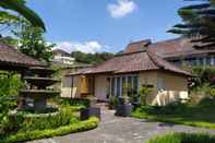 Luar Bangunan Telaga Sari Villa