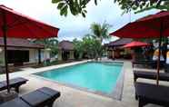 Swimming Pool 2 Hotel Melamun Lovina