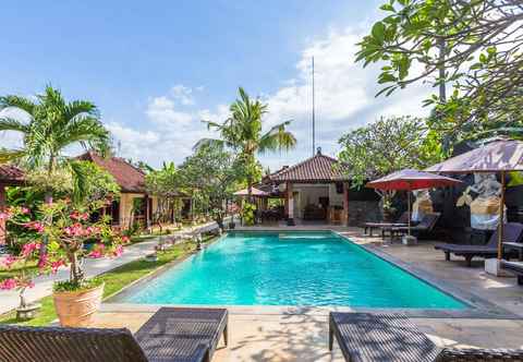 Kolam Renang Hotel Melamun Lovina