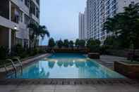 Swimming Pool Hotel Santika Depok