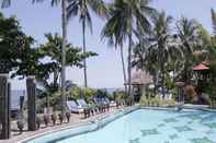 Kolam Renang Nugraha Lovina Seaview Resort and Spa