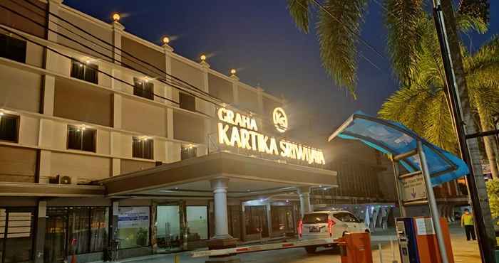 ภายนอกอาคาร Graha Kartika Sriwijaya