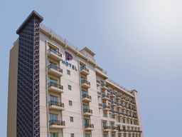 P Hotel, USD 33.05