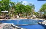 Swimming Pool 7 Sunset Villa Lembongan