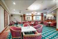 Bar, Cafe and Lounge Hotel Sahid Jaya Makassar