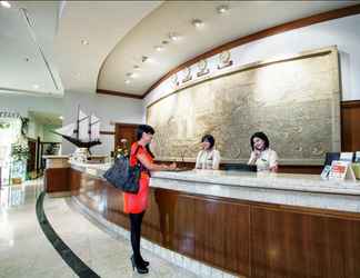 Sảnh chờ 2 Hotel Sahid Jaya Makassar