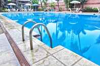 Swimming Pool Sahid Kawanua Manado