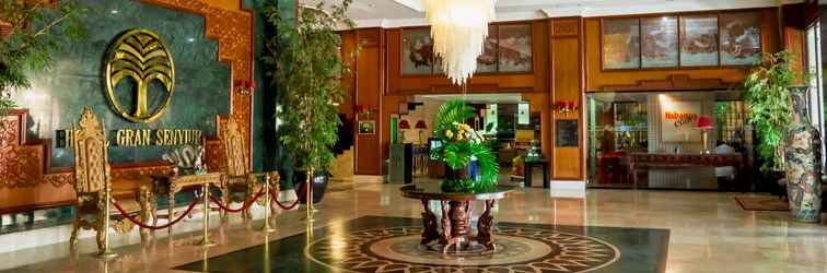 Lobby Gran Senyiur Hotel