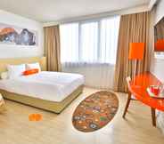 Kamar Tidur 2 HARRIS Hotel Pontianak