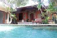 Kolam Renang Ngetis Resort