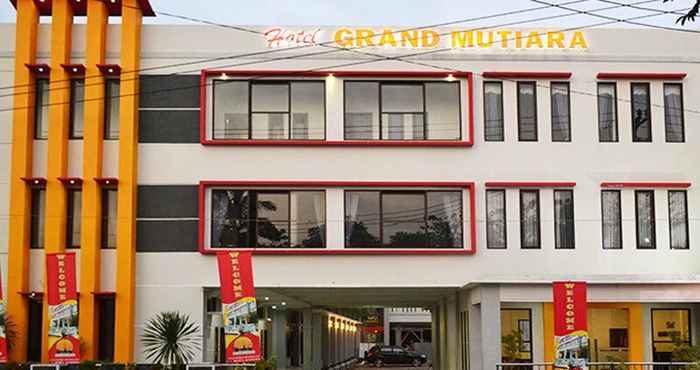 Lobi Grand Mutiara Hotel Pangandaran