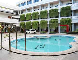 Swimming Pool 2 Grand Mutiara Hotel Pangandaran